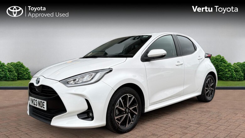 Toyota Yaris 1.5 Hybrid Design 5dr CVT Hybrid Hatchback